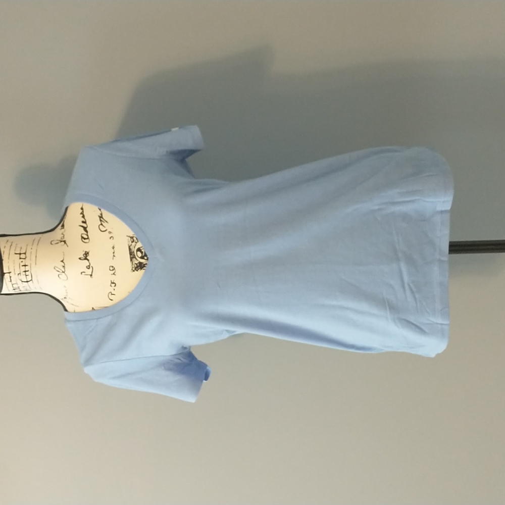 Champion V-Neck Tee